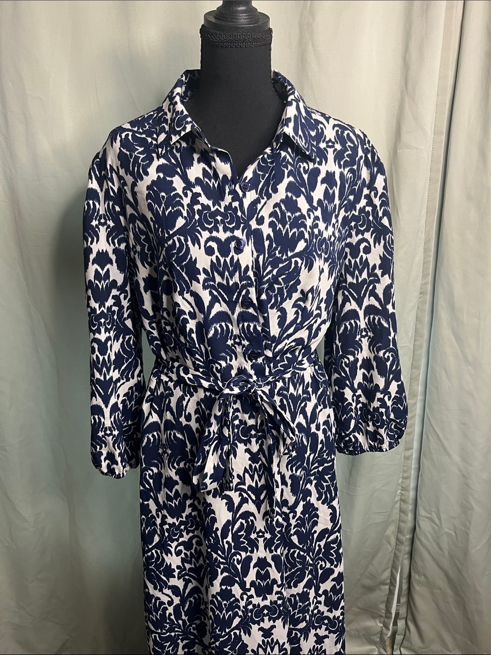 Emma & Michele Navy and White Floral-Print Button Shirt